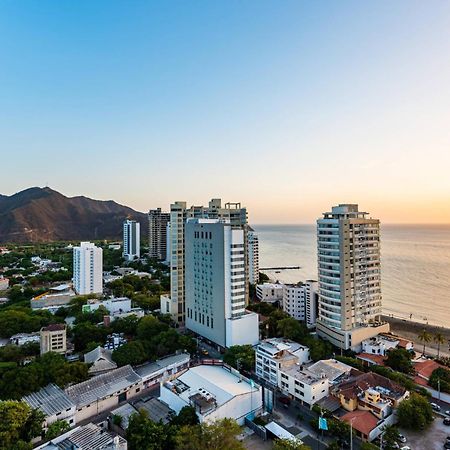 Ac Hotel By Marriott Santa Marta Екстериор снимка