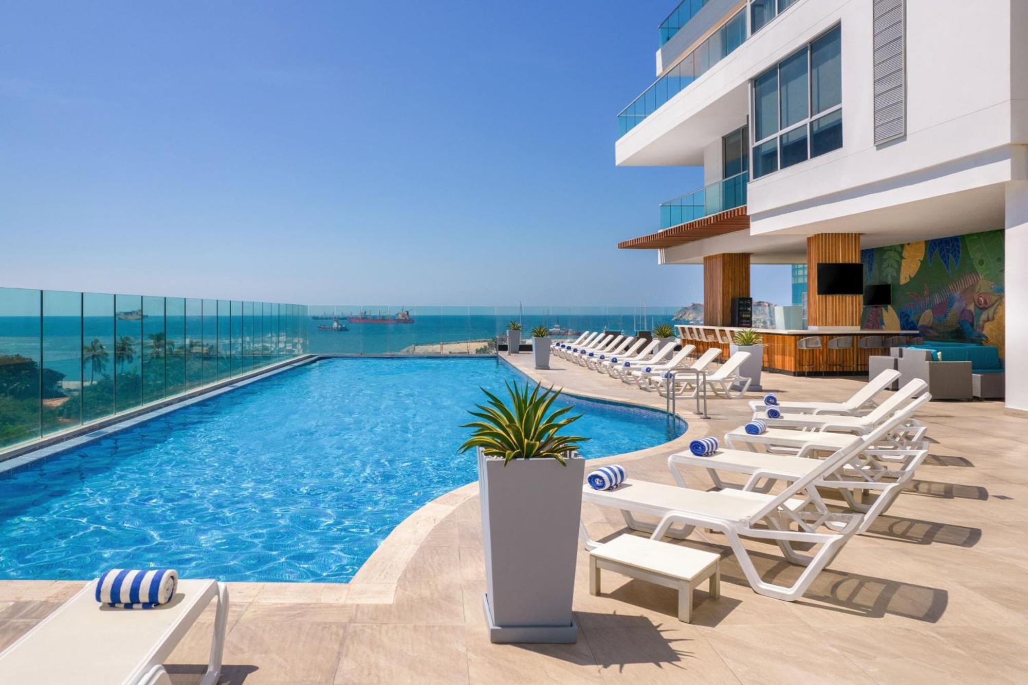 Ac Hotel By Marriott Santa Marta Екстериор снимка