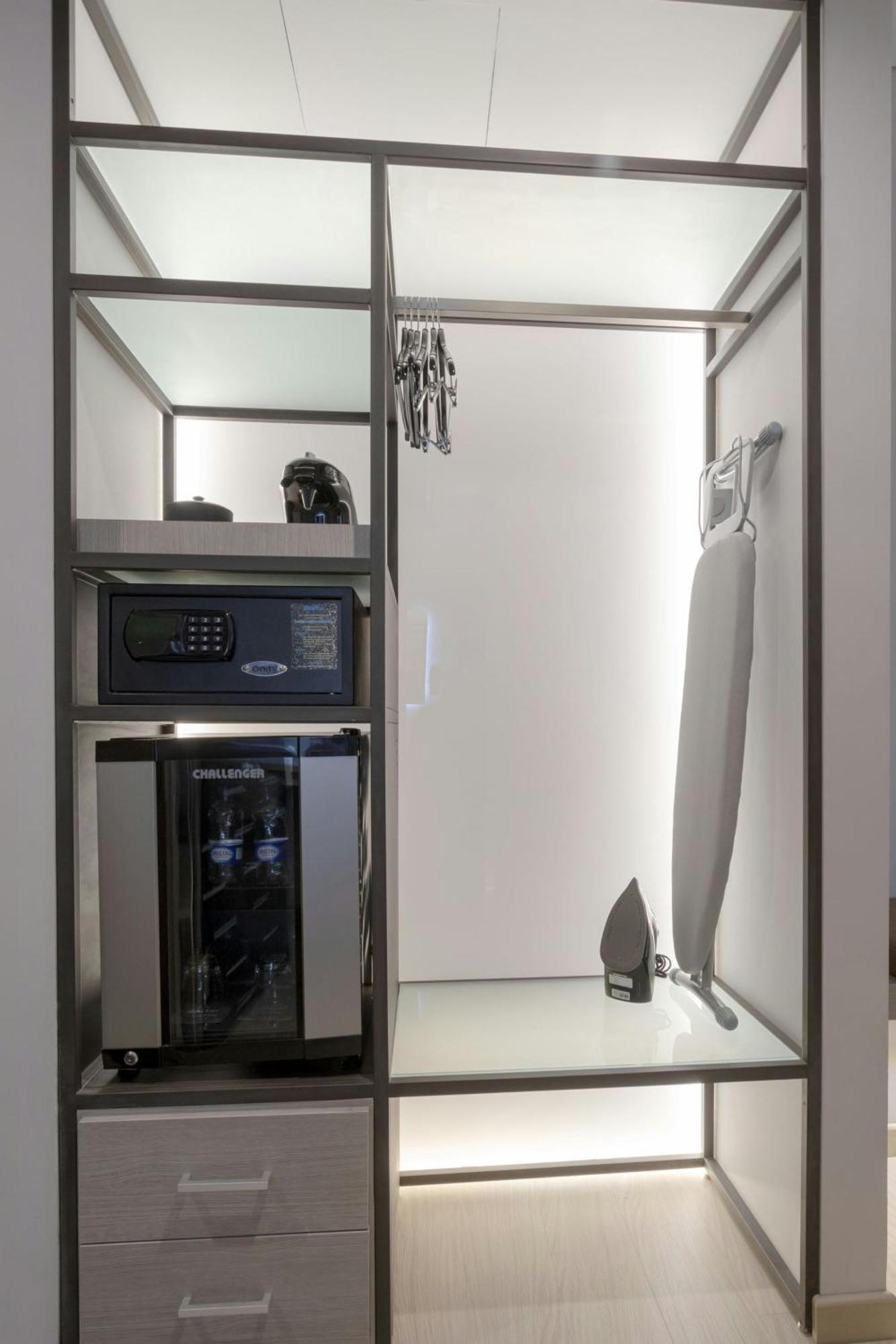 Ac Hotel By Marriott Santa Marta Екстериор снимка