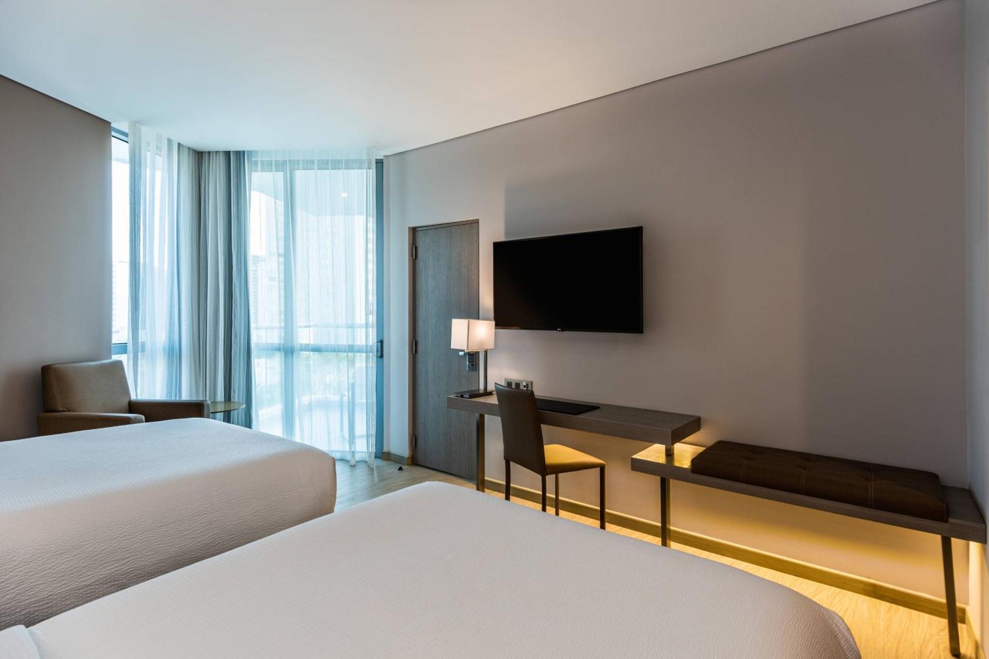Ac Hotel By Marriott Santa Marta Екстериор снимка